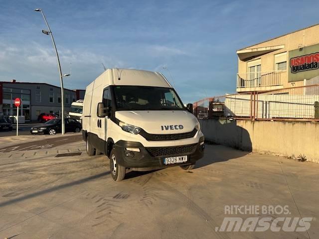 Iveco 35C 12 Pakettiautot