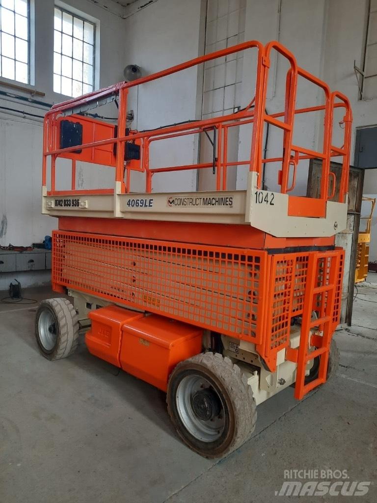 JLG 4069 LE Saksilavat
