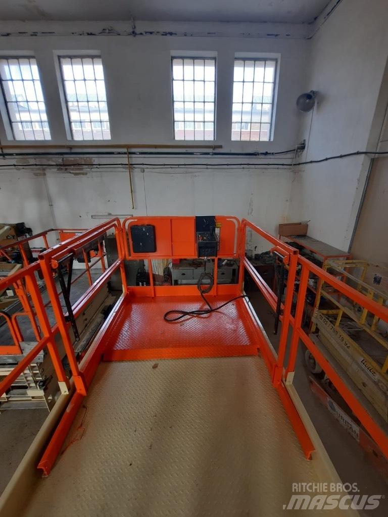 JLG 4069 LE Saksilavat