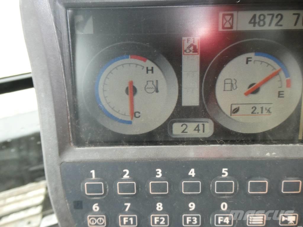 Hitachi ZX 135 US-3 Telakaivukoneet