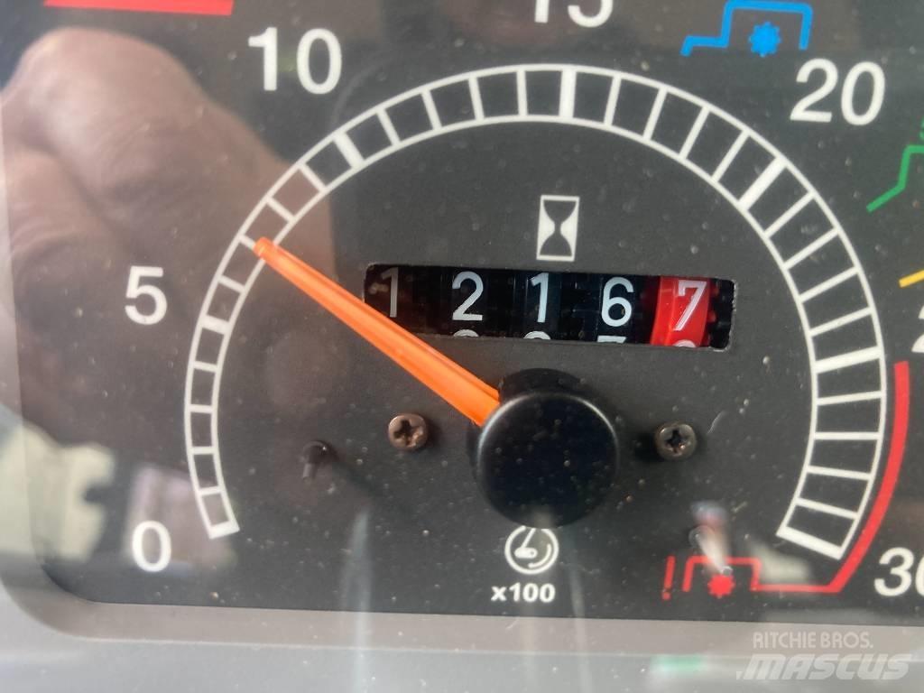 Case IH JX 80 Traktorit