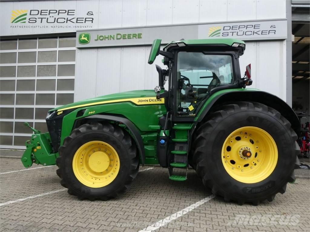 John Deere 8R 340 Traktorit