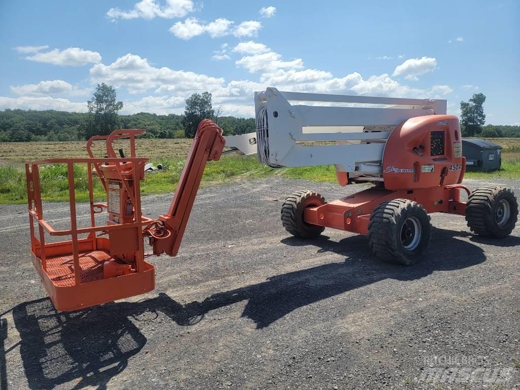 JLG 450AJ Series II Kuukulkijat