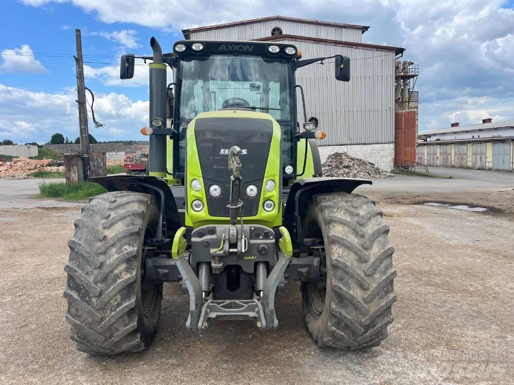 CLAAS Axion 840 Traktorit