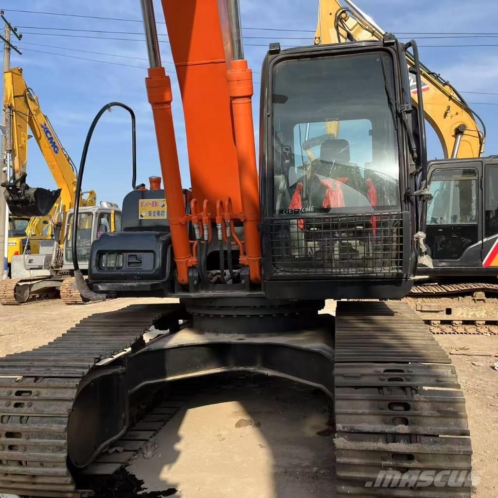 Hitachi ZX 160 Midikaivukoneet 7t - 12t