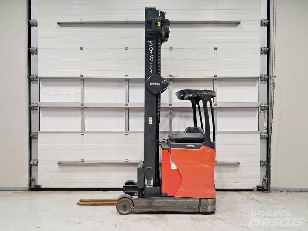 Linde R14 HD Työntömastotrukit