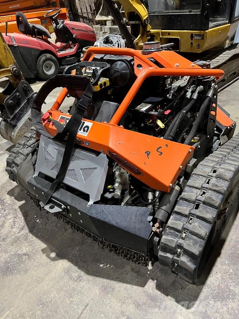  Stella URUS 100 Robottiruohonleikkurit