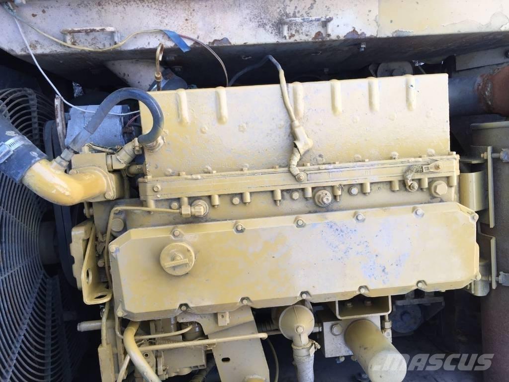 CAT 325 B Telakaivukoneet