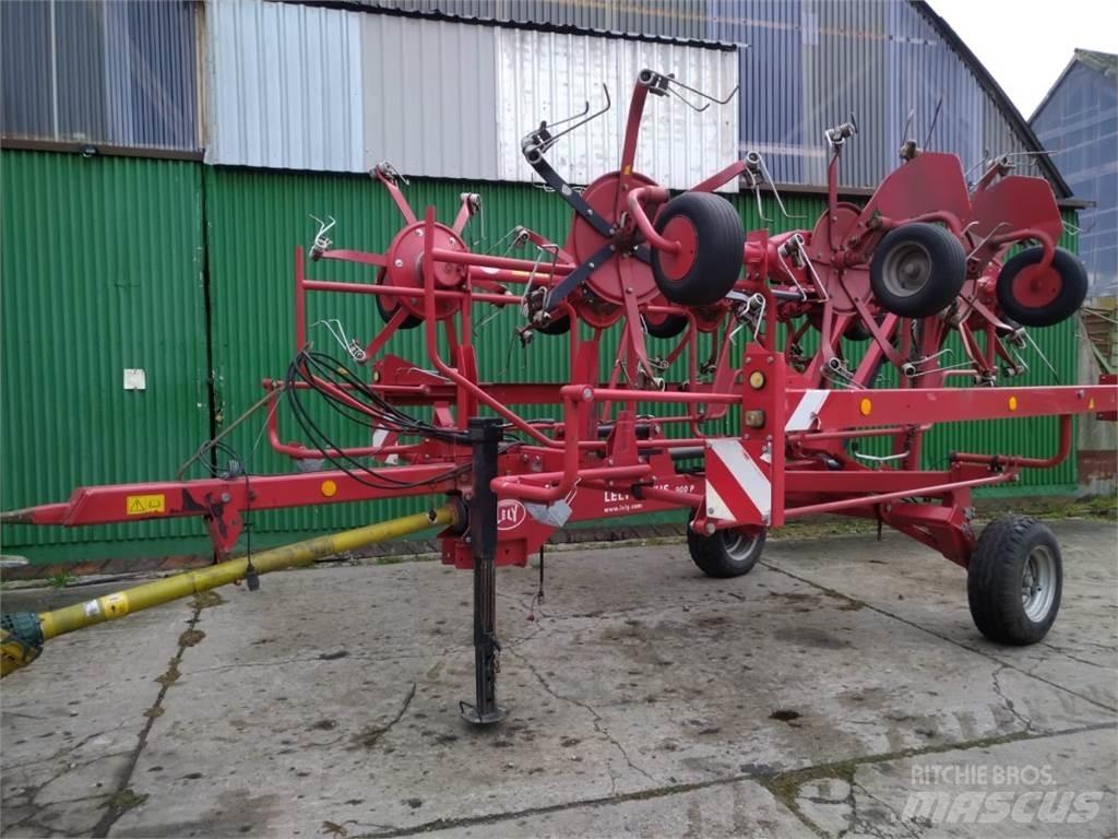 Lely Lotus 900P Pöyhimet ja haravat