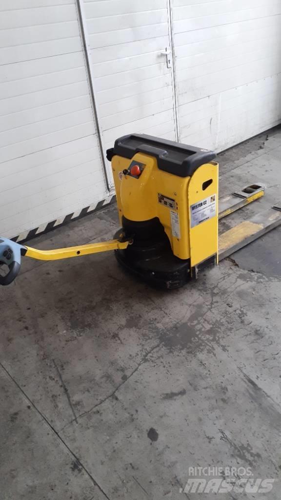 Hyster P 1.6 Lavansiirtotrukit