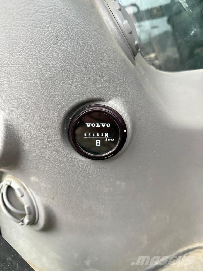 Volvo EC200EL Telakaivukoneet