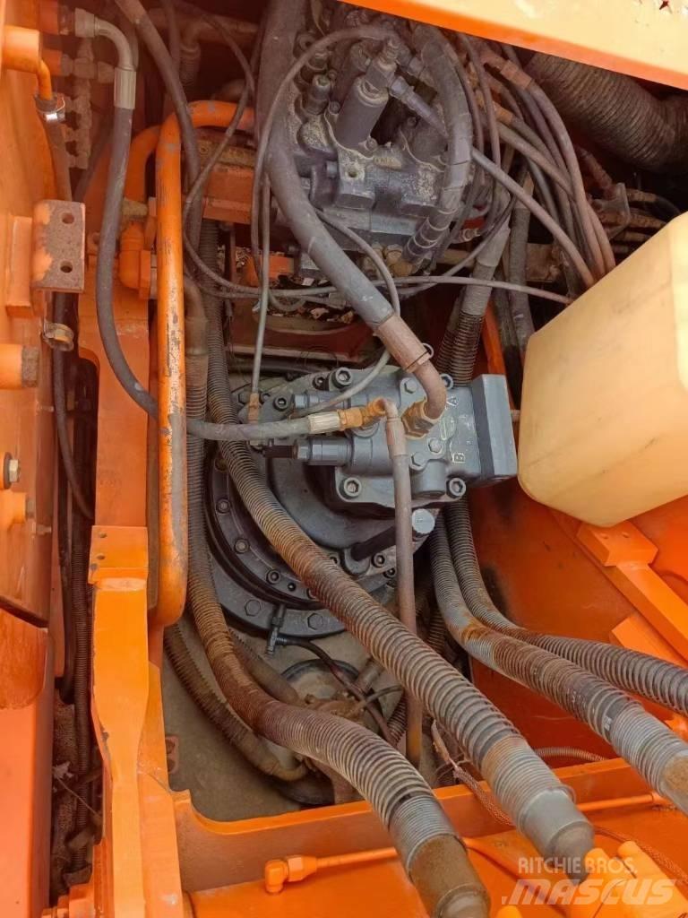 Doosan DX 225LC-9C Telakaivukoneet