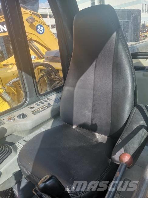 Komatsu PC 120 Minikaivukoneet < 7t