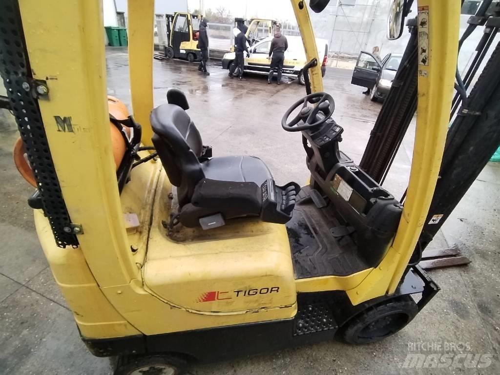 Hyster H 2.5 FT LPG Nestekaasutrukit