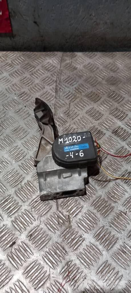 MAN TGA    81259706094 Ohjaamot ja sisustat