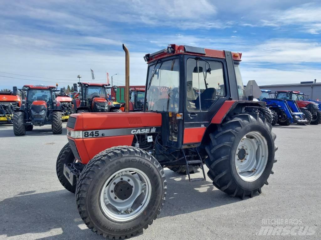 Case IH 845 XL Turbo Traktorit
