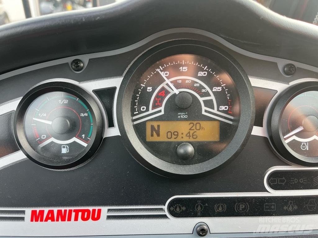 Manitou MT 933 Kurottajat