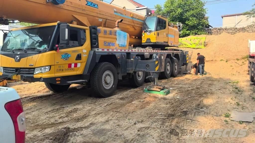 XCMG XCA220 Mobiilinosturit