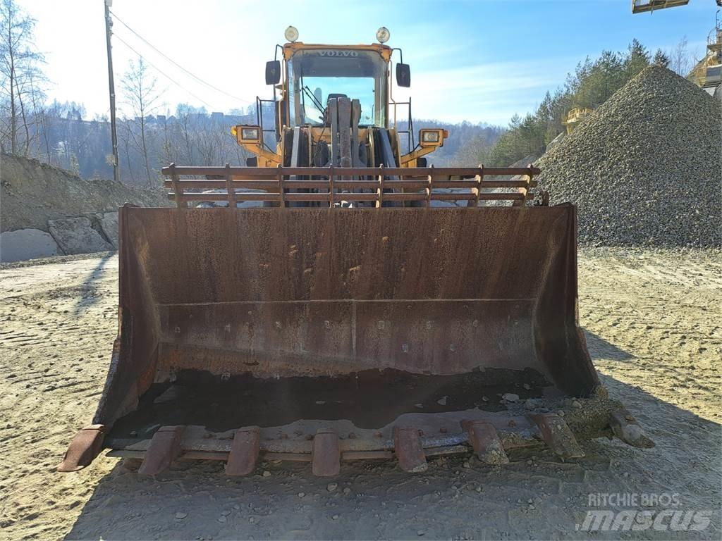 Volvo L180D Muut koneet