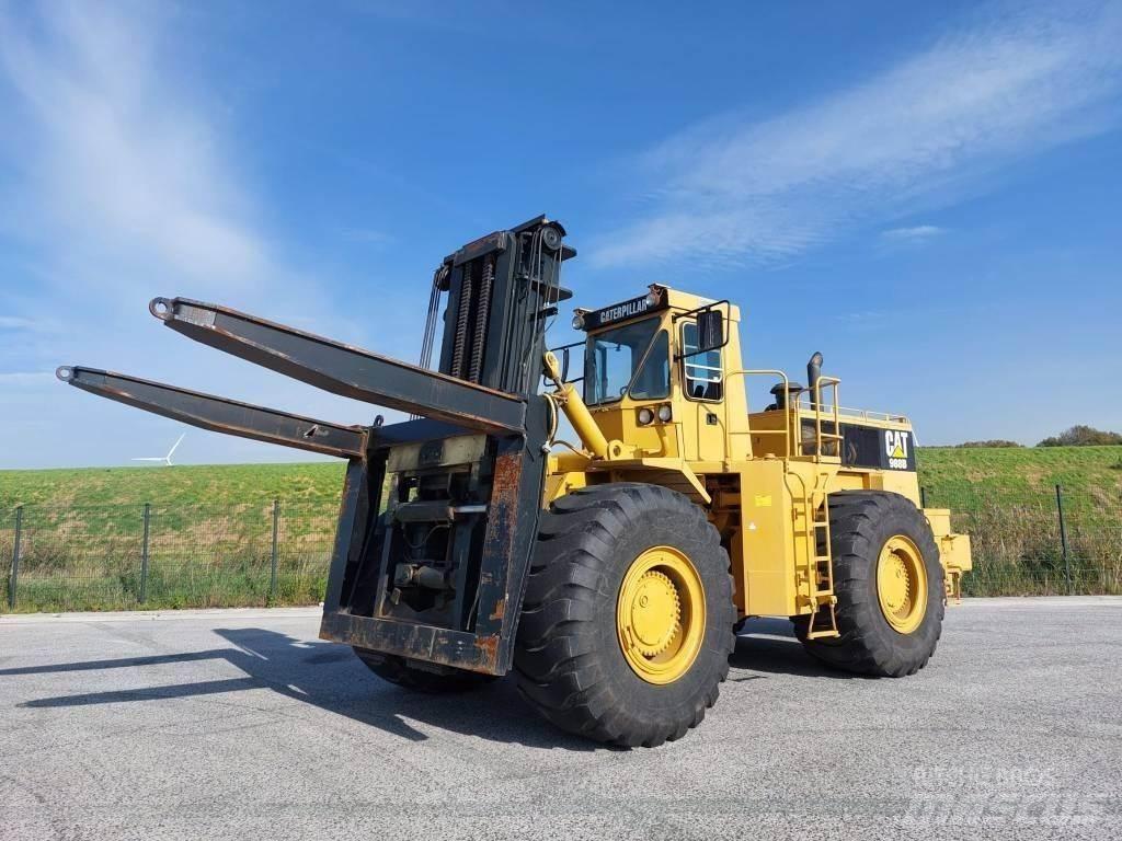 CAT 988 B Pyöräkuormaajat