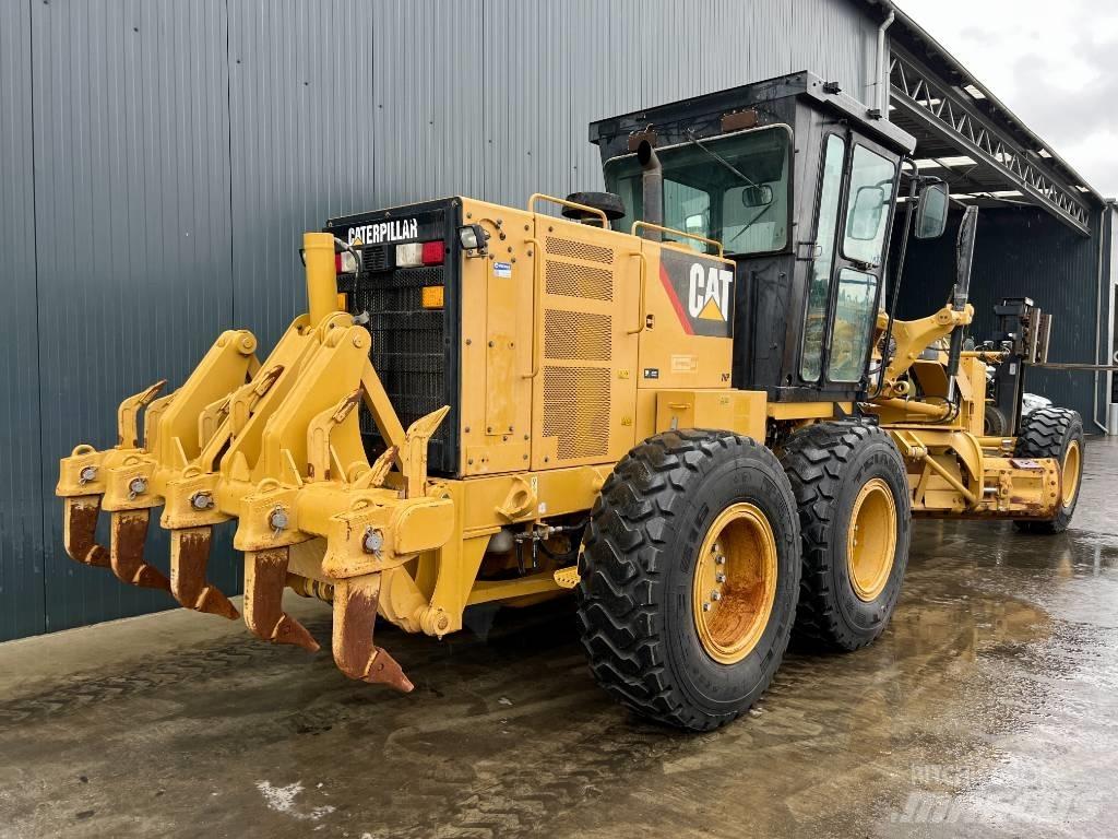 CAT 140K Tiehöylät
