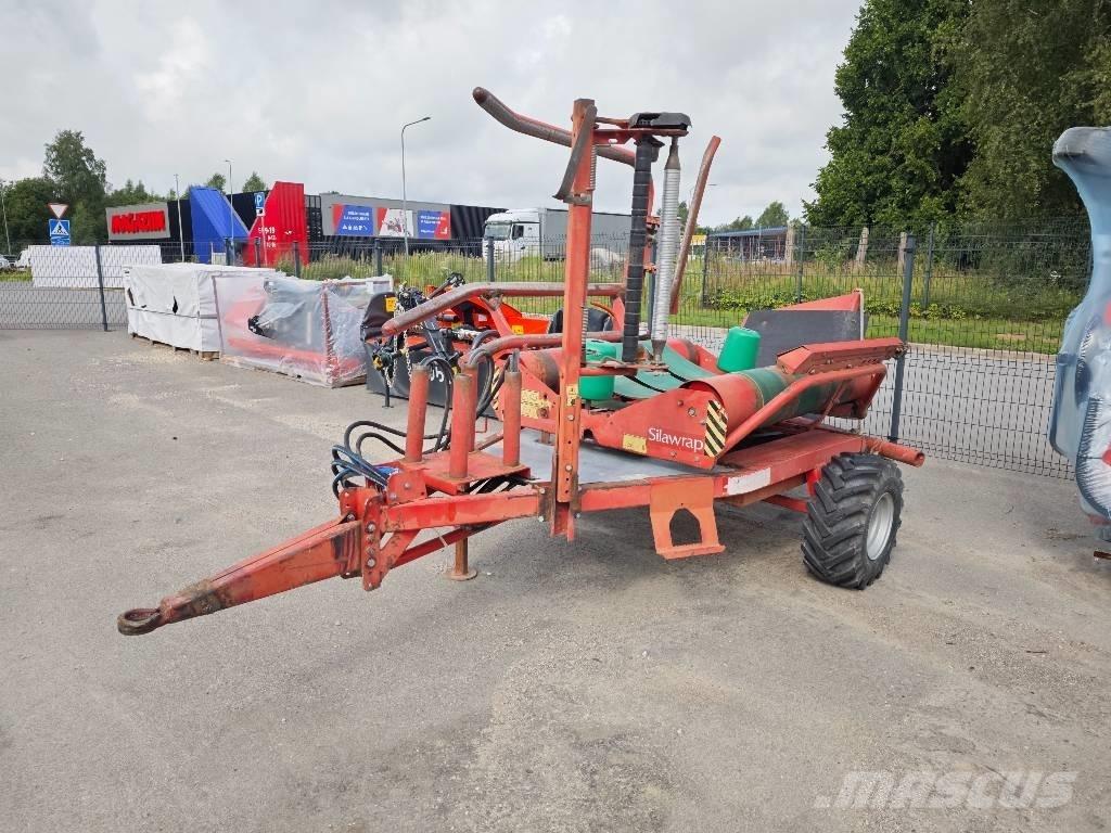 Kverneland UN 7517 Käärijät