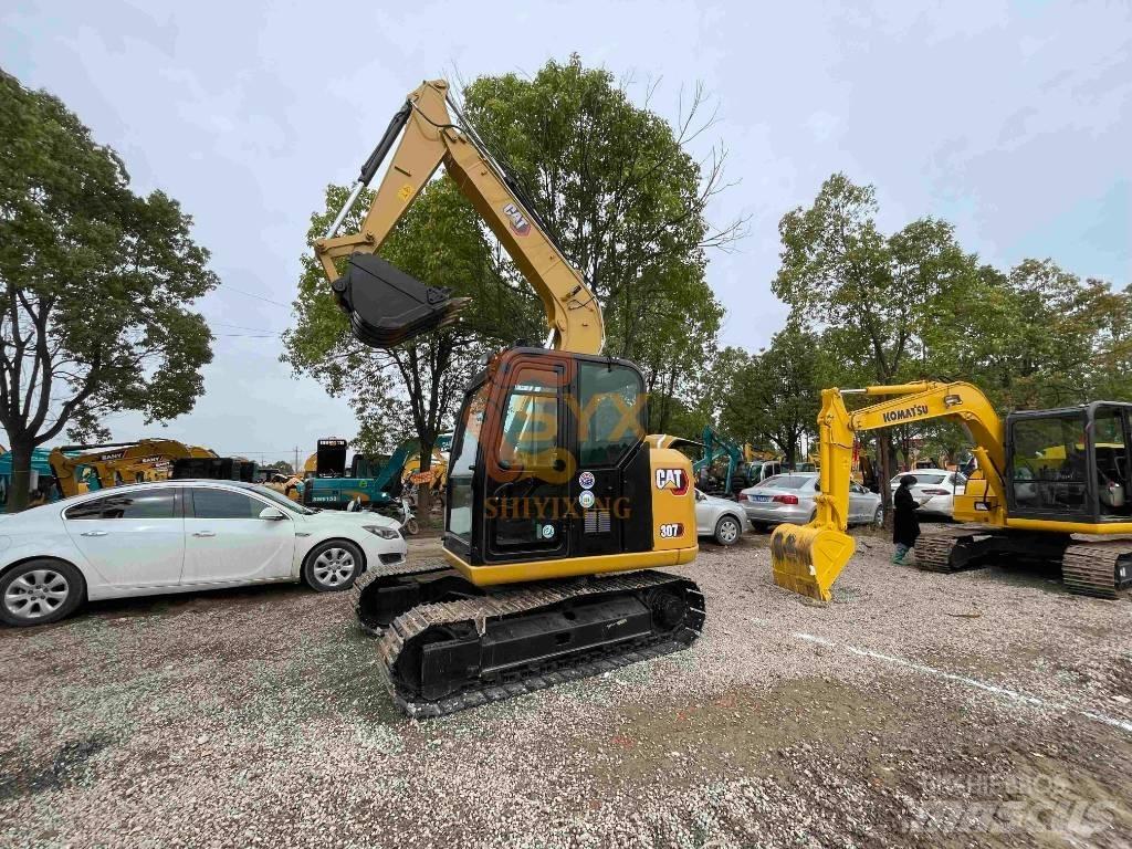 CAT 307E Midikaivukoneet 7t - 12t