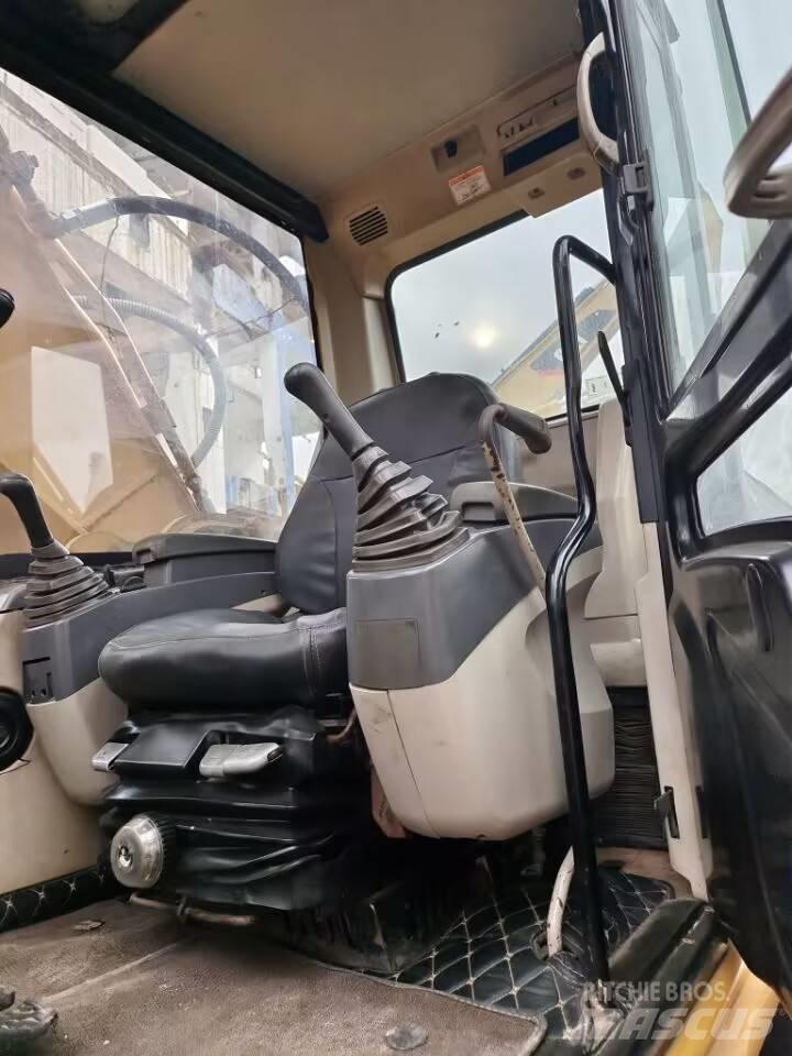 CAT 325C Telakaivukoneet