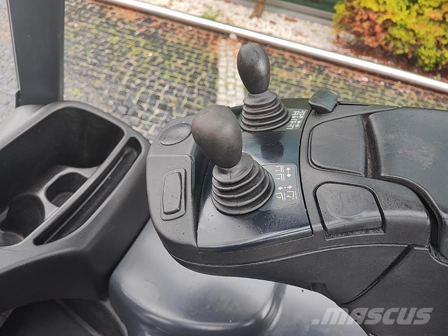 Linde E16-02 Sähkötrukit