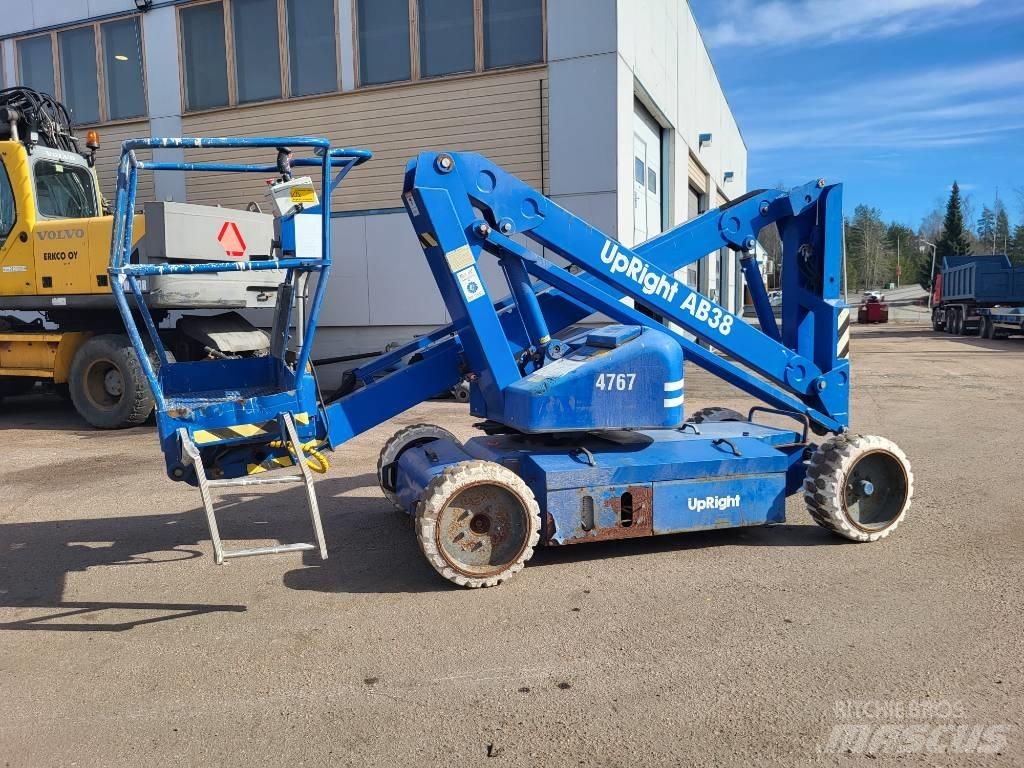 UpRight AB38N Kuukulkijat