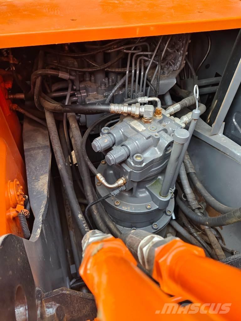 Hitachi ZX 130 LC Telakaivukoneet