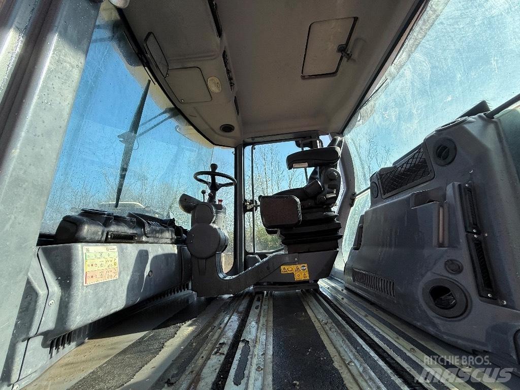 Hamm GRW 180i Kumipyöräjyrät