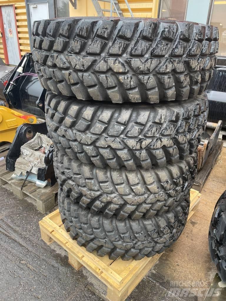 CAT 906 M Pyöräkuormaajat