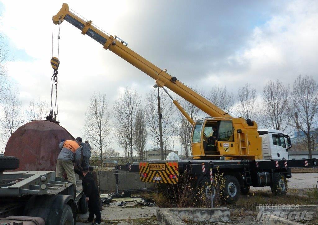 Hidrokon HK 30 18 T2 Mobiilinosturit