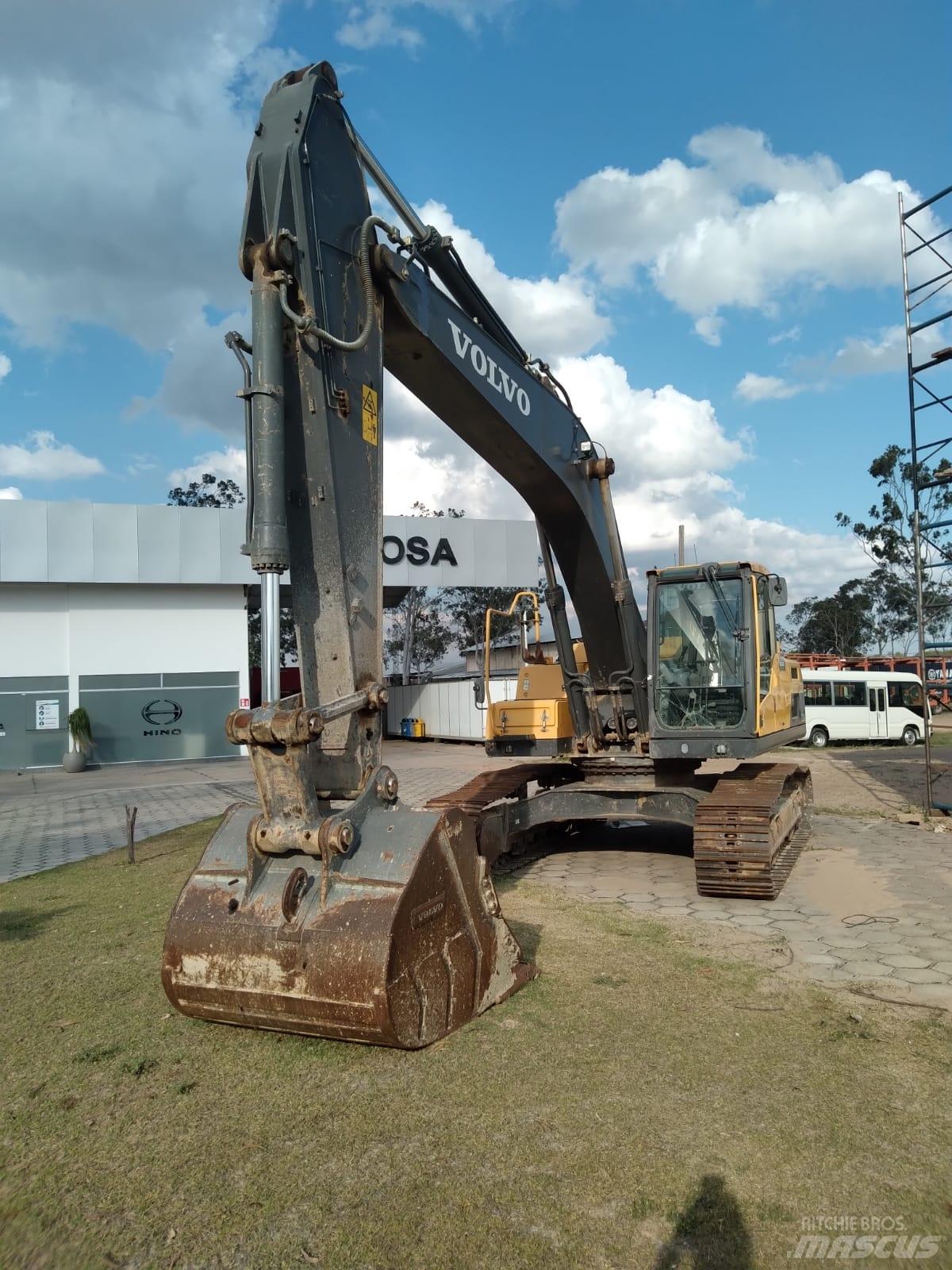 Volvo EC 250 D L Telakaivukoneet