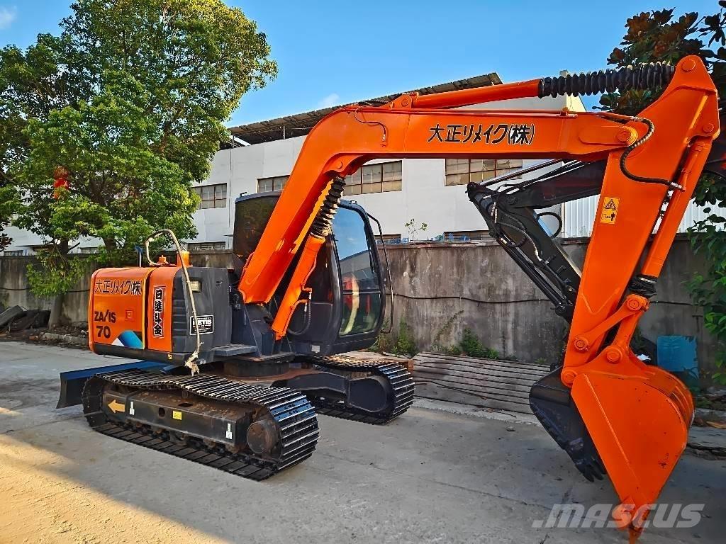 Hitachi ZX 70 Midikaivukoneet 7t - 12t