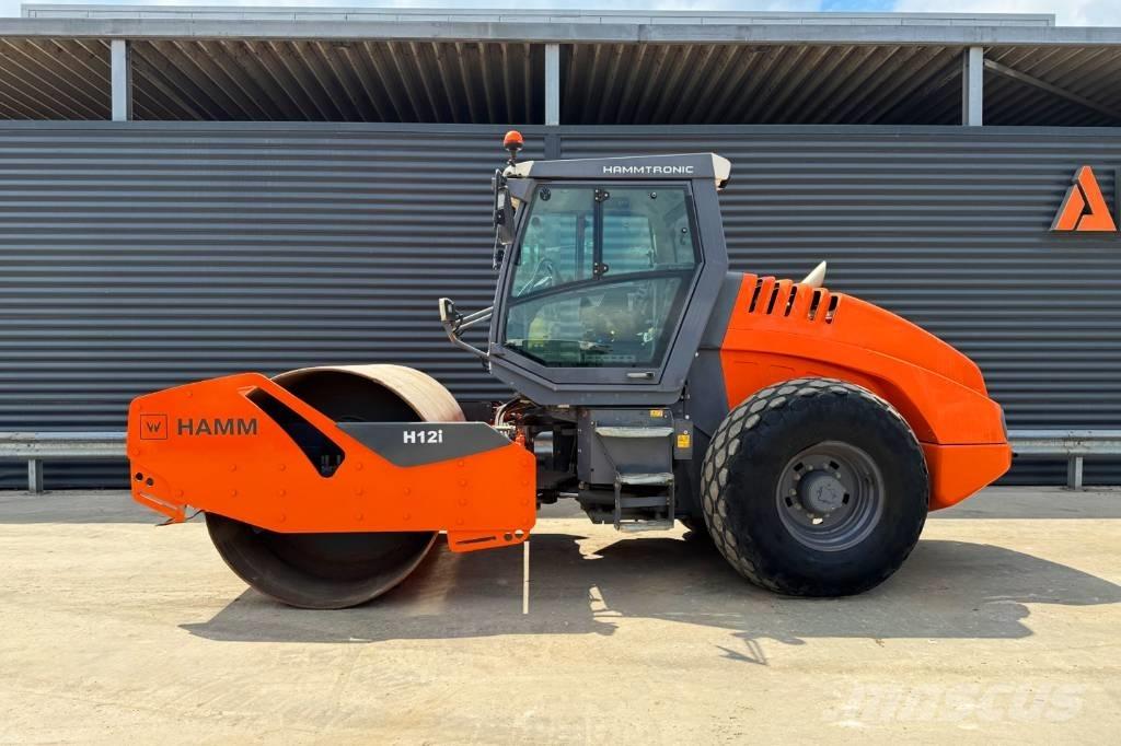 Hamm H 12I Yksivalssijyrät