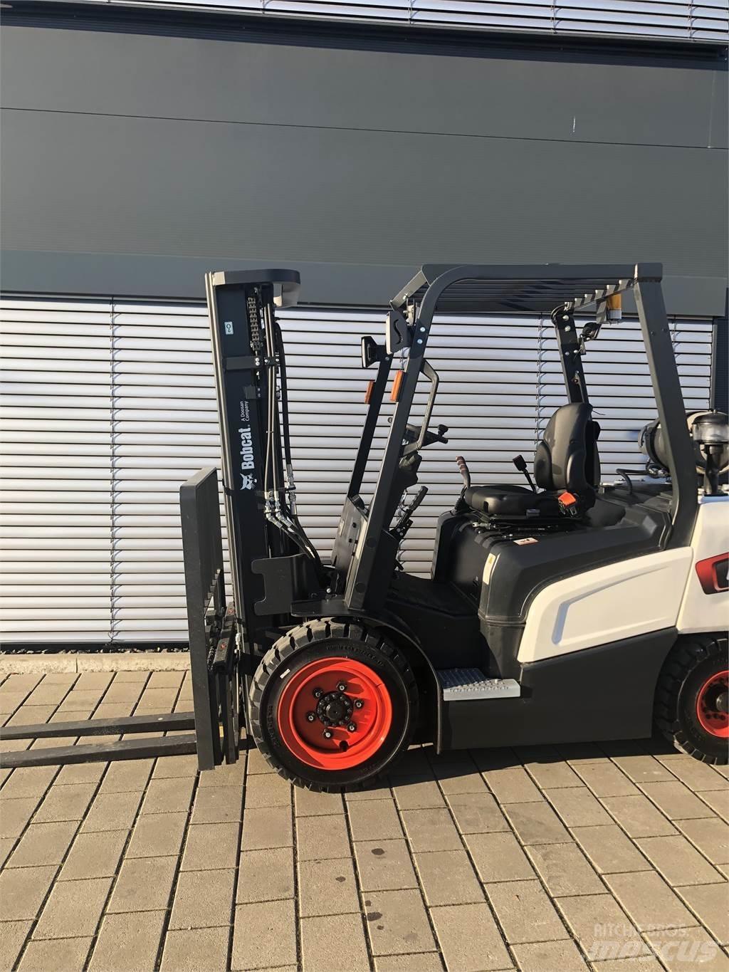  G25NXP Nestekaasutrukit