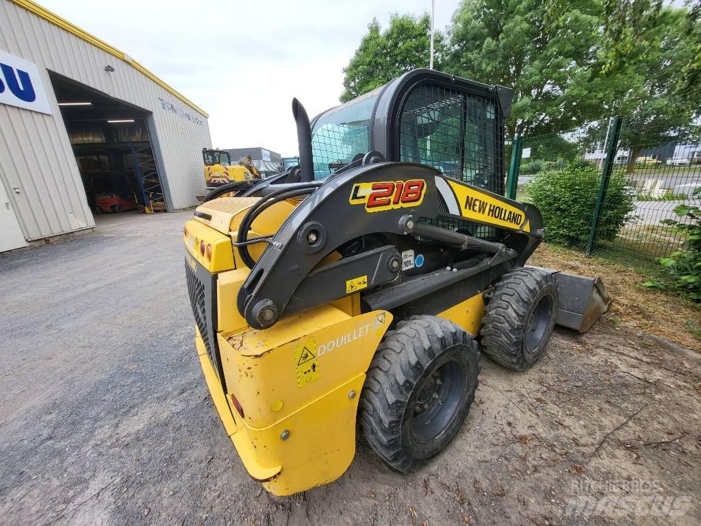 New Holland L218 Liukuohjatut kuormaajat