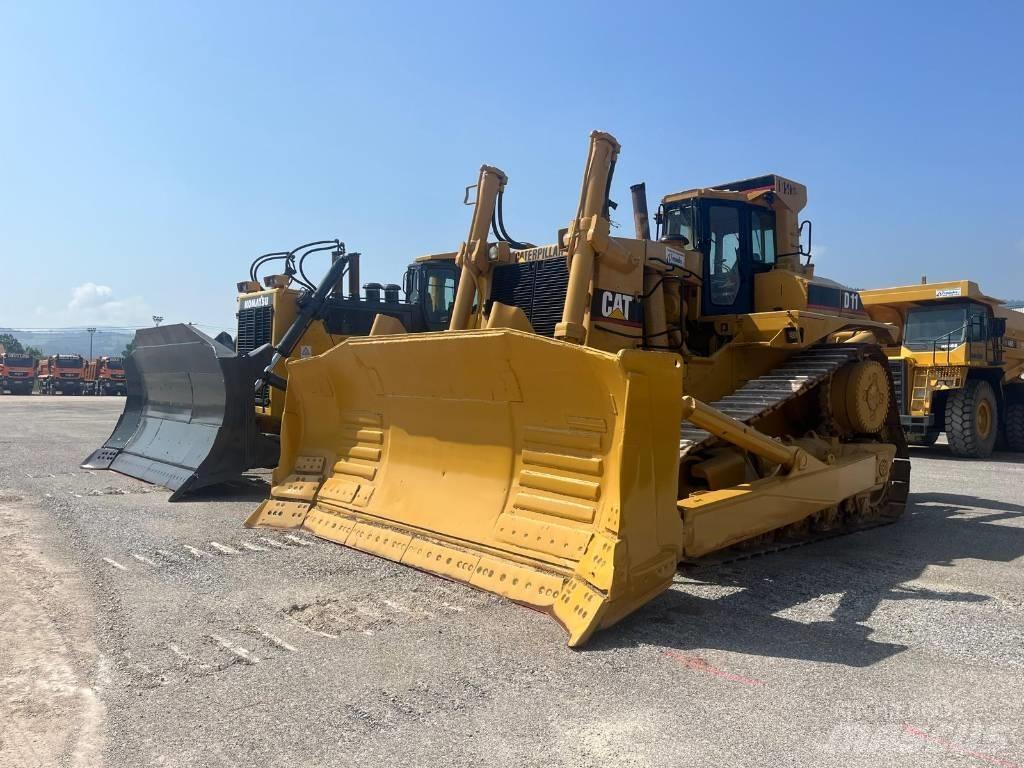 CAT D 10 Telaketjupuskutraktorit