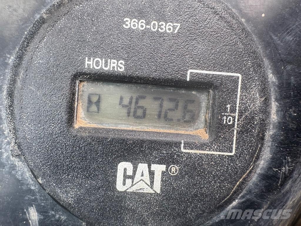 CAT 315 Telakaivukoneet