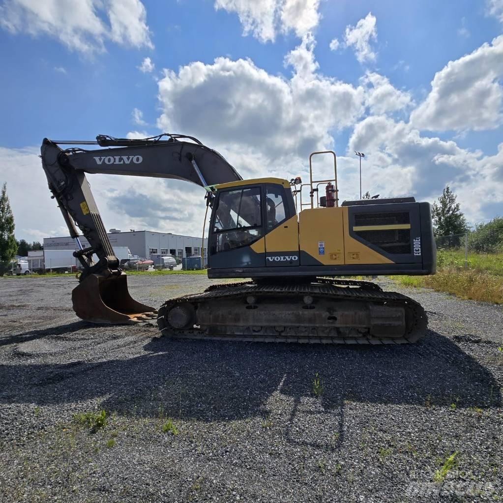 Volvo EC 300 E Telakaivukoneet
