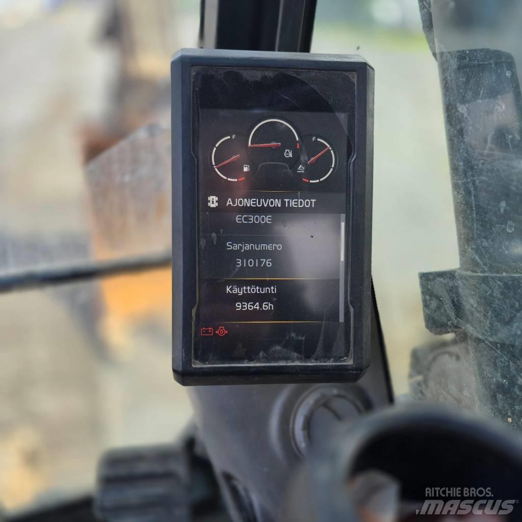 Volvo EC 300 E Telakaivukoneet