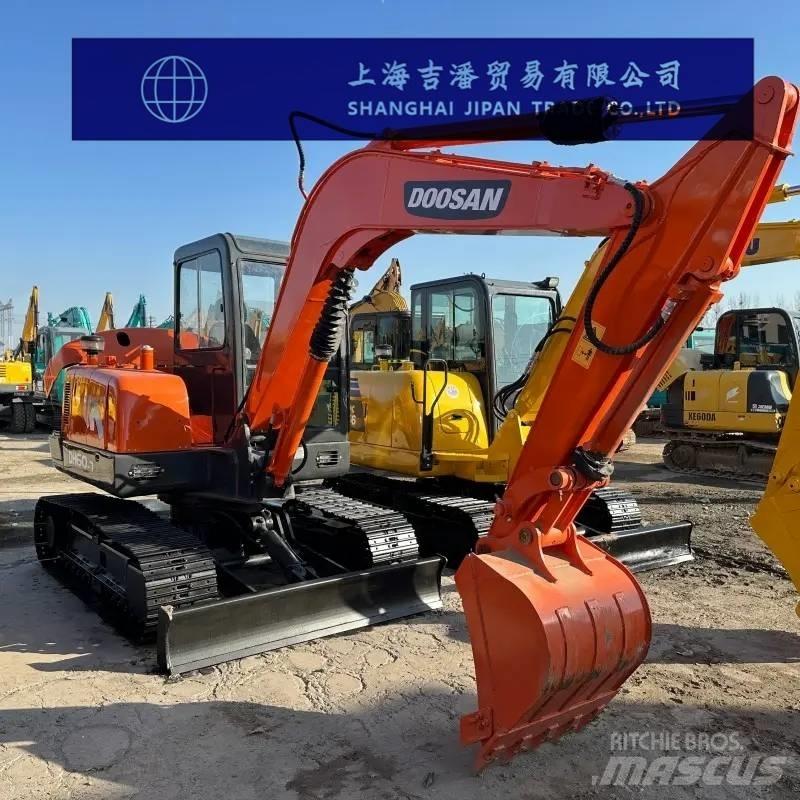 Doosan DH 60-7 Minikaivukoneet < 7t