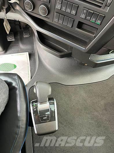 Volvo FH500 Vetopöytäautot