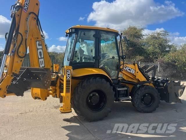 JCB 3CX Pro Kaivurikuormaajat
