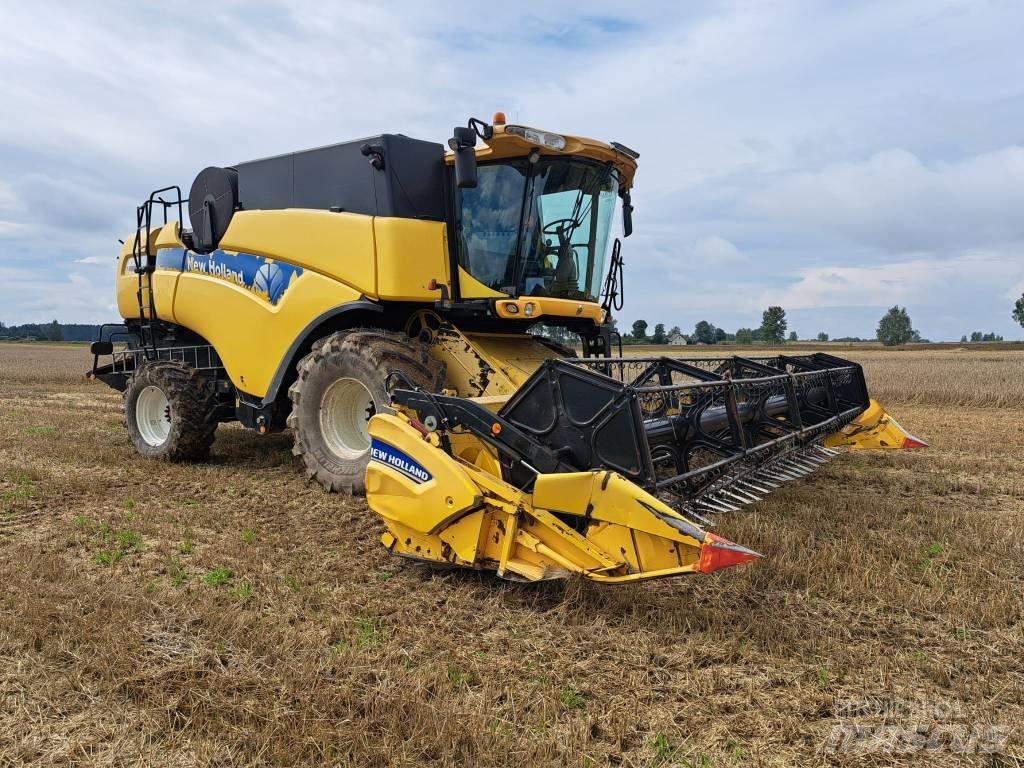 New Holland CX 8080 Leikkuupuimurit