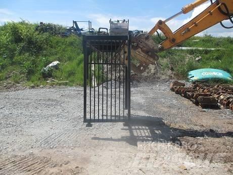 Demolition Cage Muut