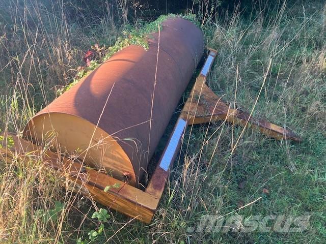  Grays 8ft rolls Jyrät