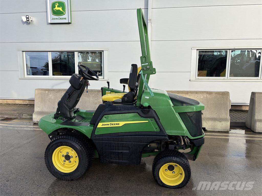 John Deere 1570 Päältäajettavat ruohonleikkurit